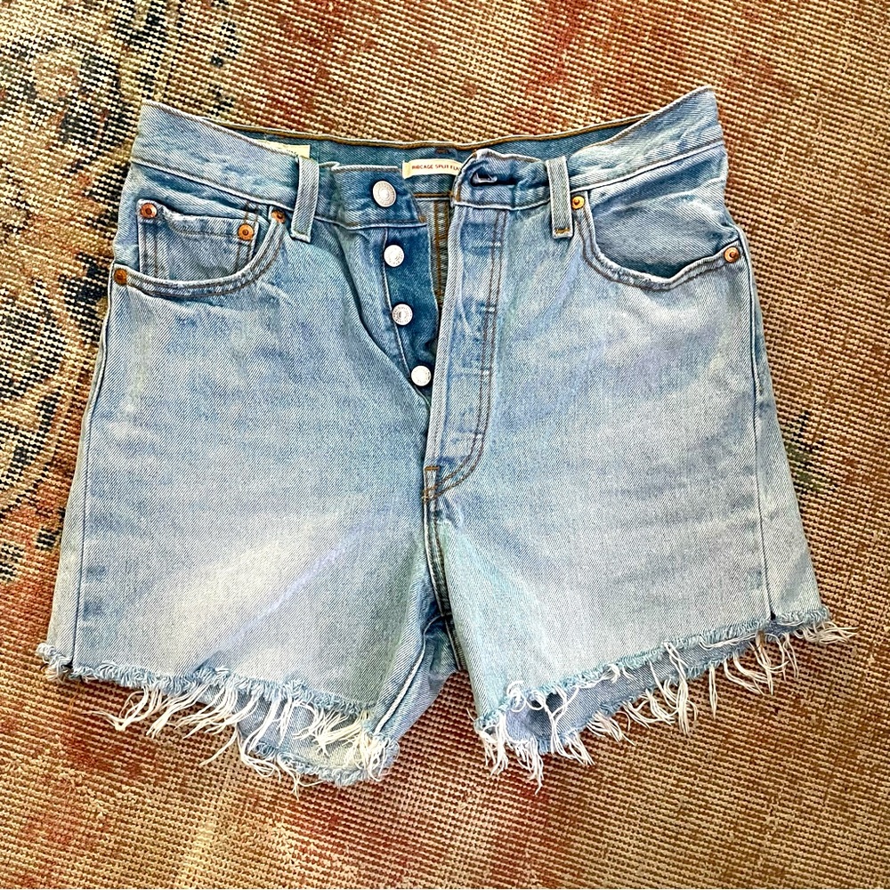 LEVIS Button Fly Ribcage Jean Shorts
